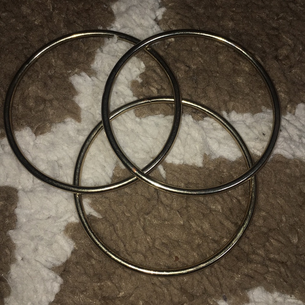 Bracelets - Picture 4 of 4